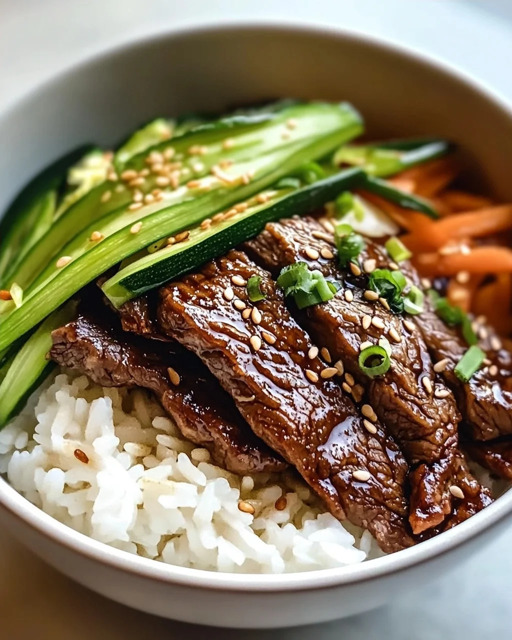 Bulgogi Rind Reis Bowl: Einfach & Lecker genießen!