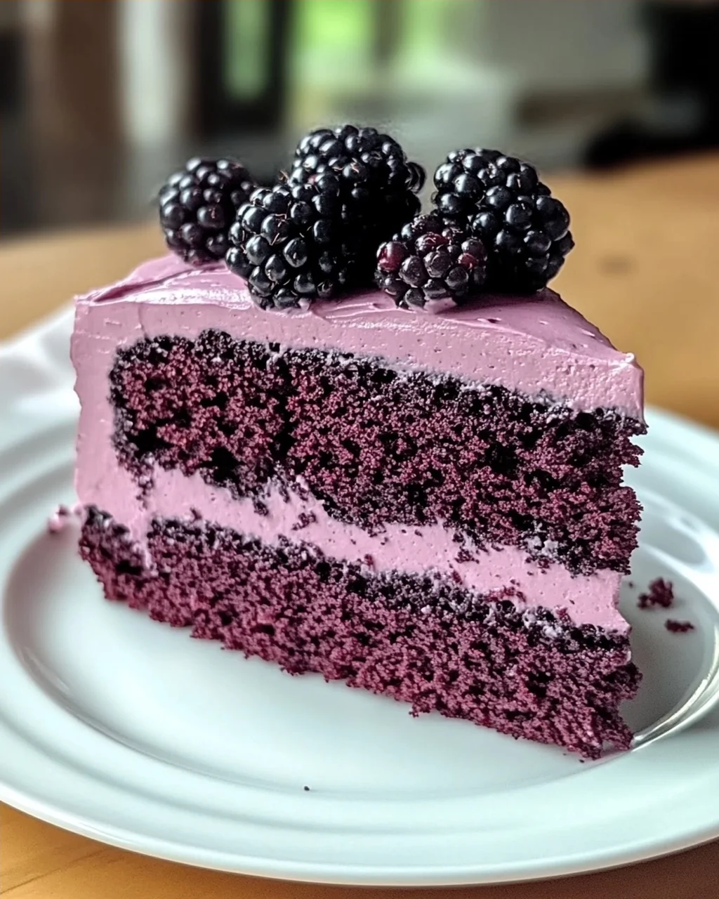 Schwarzbeer-Velvet-Kuchen-Glück für jeden Anlass