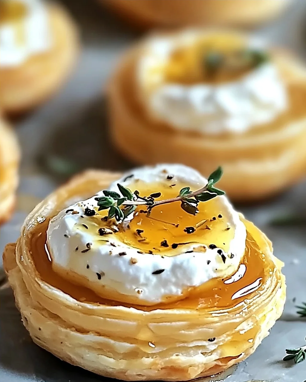 Ziegenkäse und Honig Häppchen für besondere Anlässe